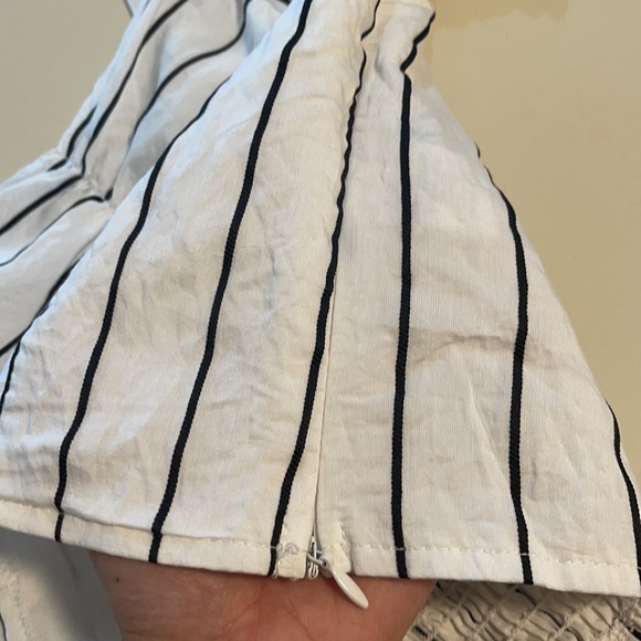 E.ssue White & Black Striped Puff Sleeve Square Neck Ruched Front Blouse Small - Picture 9 of 13